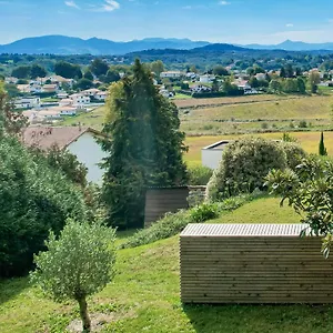 Calme, Et Montagne Apartment